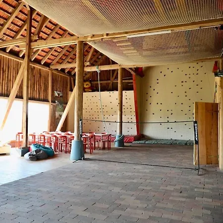 Apartamento Vilm Mecklenburg Pool Alte Schule Barlin Dargun