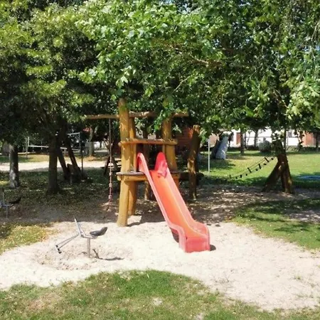 Vilm Mecklenburg Pool Alte Schule Barlin Apartamento *